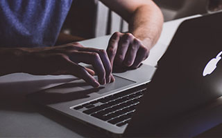 九游体育下载-拜仁客场逆转胜法兰克福，领先优势扩大，势不可挡，拜仁vs法兰克福历史战绩