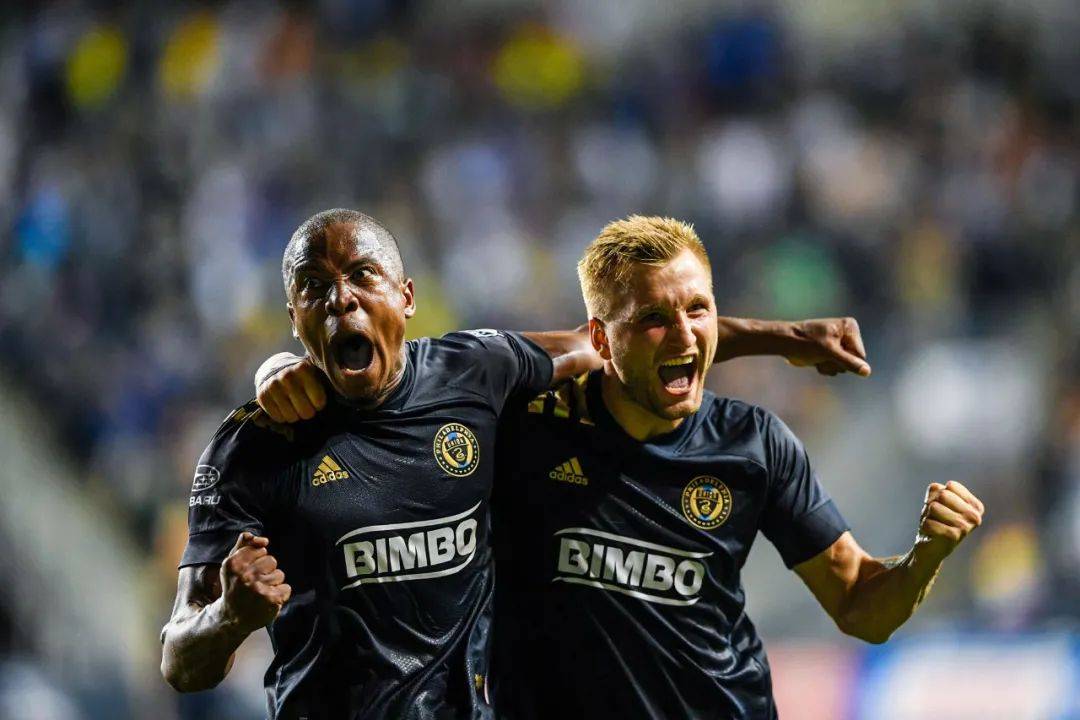 关于明尼联客场取胜，壮大联赛地位的信息