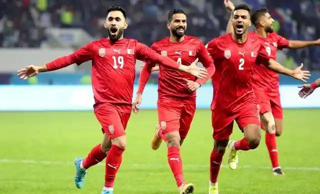 越南球队表现抢眼，成功晋级强