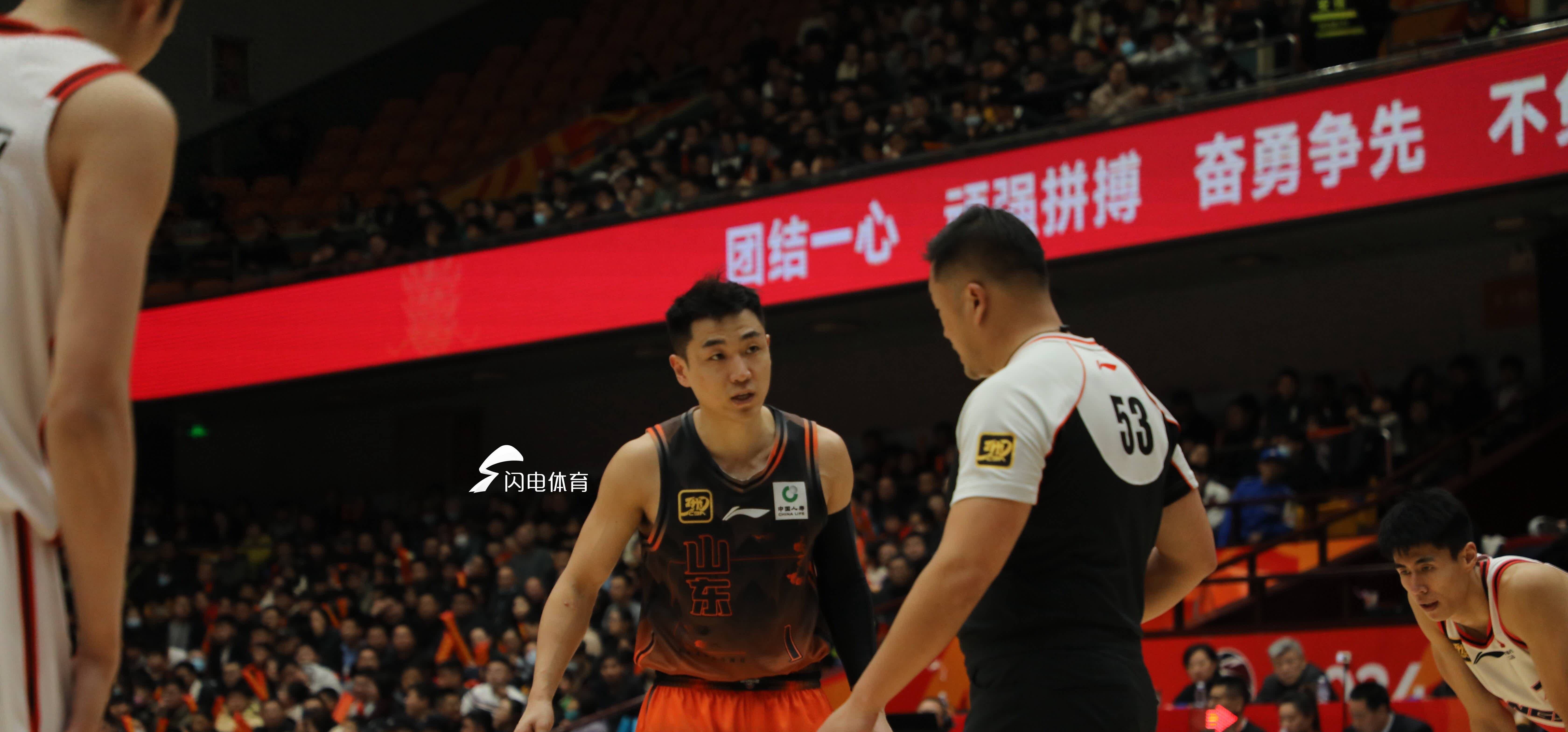 湖北男篮在主场大胜江苏队，士气高昂的简单介绍