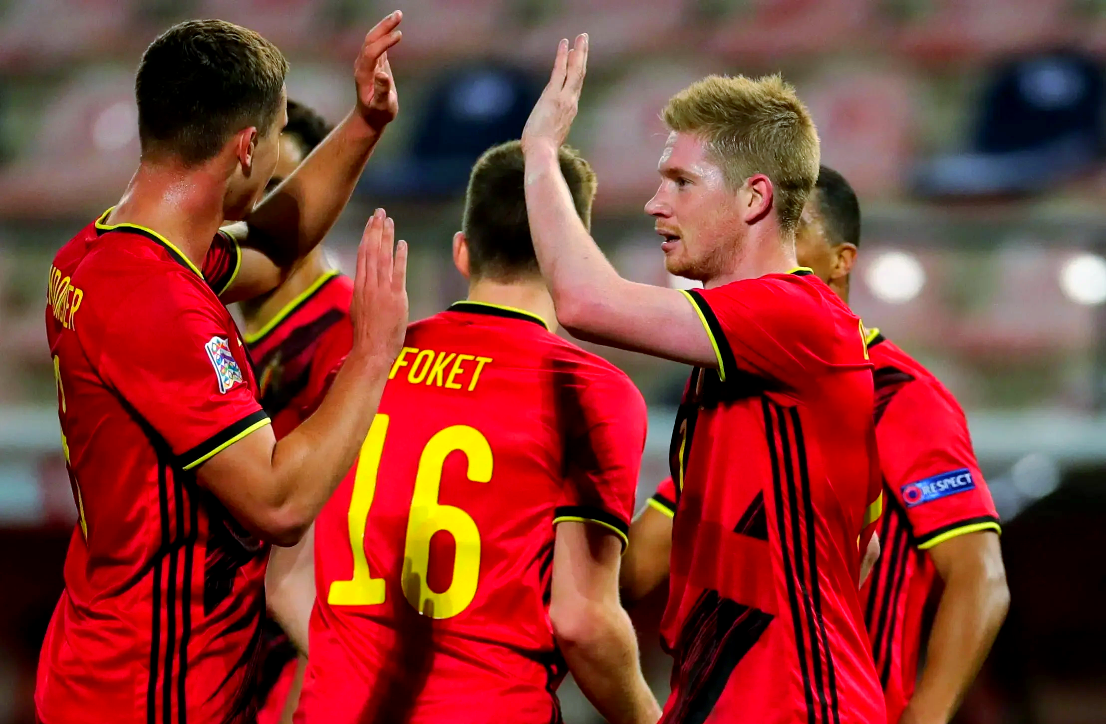 比利时国家队在客场战胜爱尔兰，领先积分榜的简单介绍