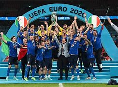 欧洲联赛中出现的分分秒秒都令人难忘，让人沉浸其中