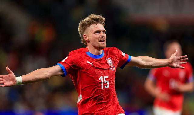 九游体育-捷克队在与斯洛文尼亚的激烈对决中获胜