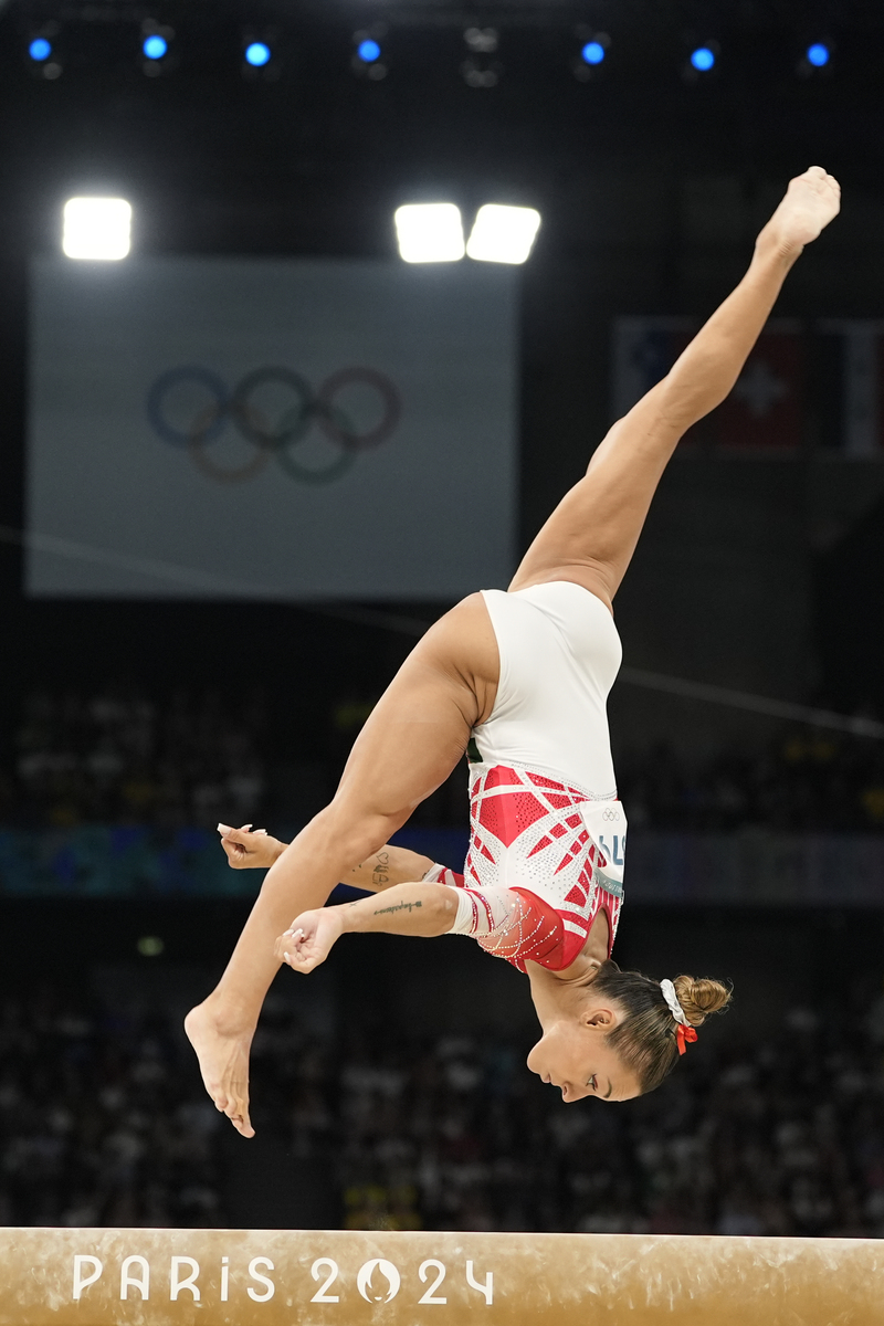 美国女子体操队获得团体金牌