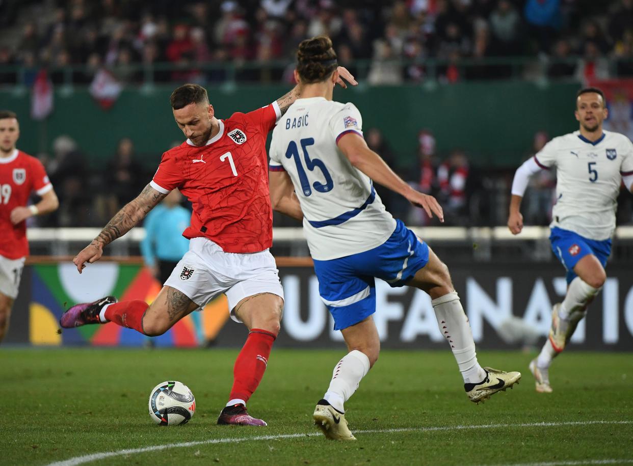 塞尔维亚惊险胜出，赢得欧国联荣耀的简单介绍