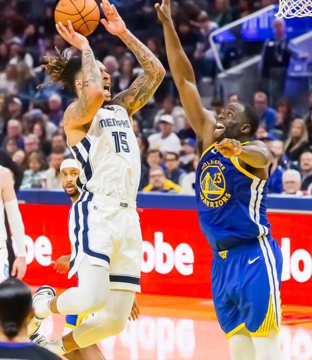 关于灰熊惊险力克掘金，成功复仇的信息