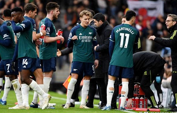 九游体育网页版登录入口-阿森纳遭遇失利，球队状态仍有待提升