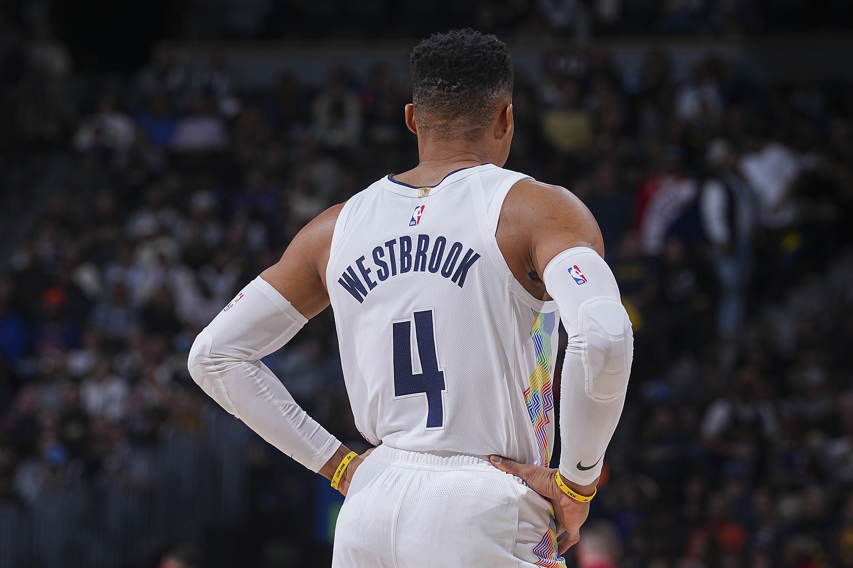 九游体育亚洲官网-尼克斯战胜掘金，全队团结奋战的简单介绍