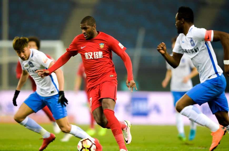 球队集体发挥，泰达客场完胜权健，实现突破的简单介绍