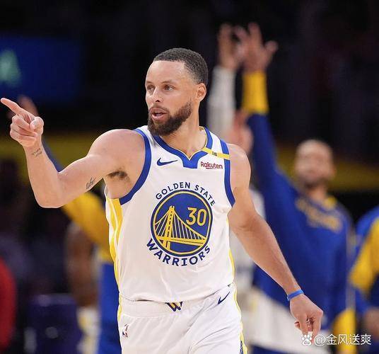 勇士击败快船，库里状态正佳
